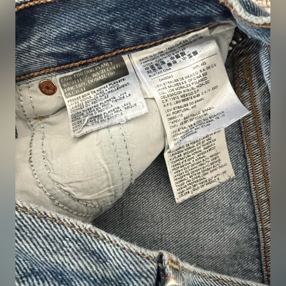 Levi’s Wedgie Icon Fit Jeans – “Partner in Crime” | Size 25 - Picture 12 of 15